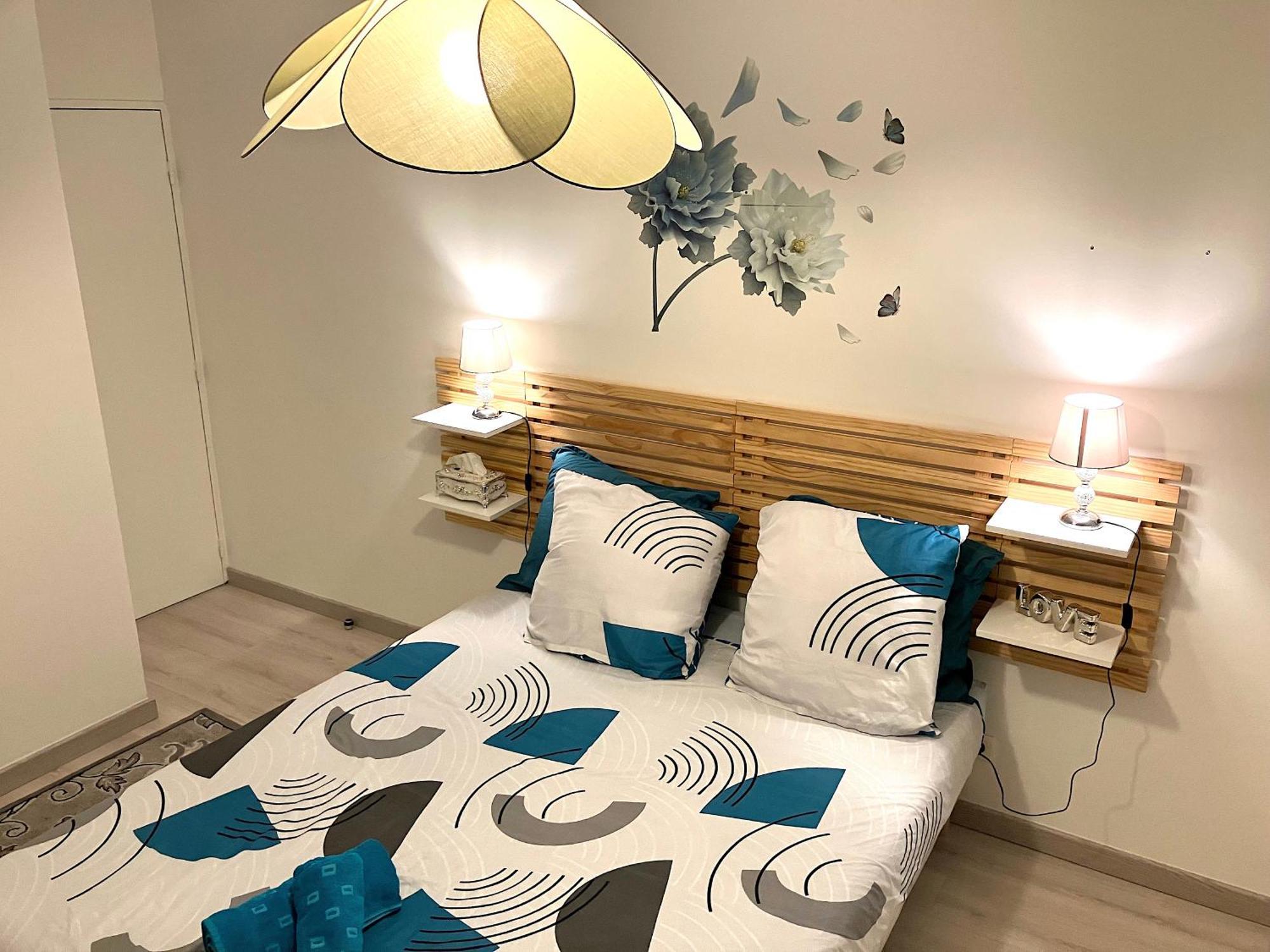 Snowqueen Hotel Apartment Paris-Disney Chelles  Exteriör bild