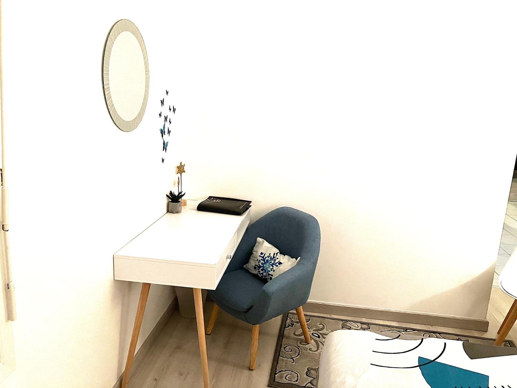 Snowqueen Hotel Apartment Paris-Disney Chelles  Exteriör bild