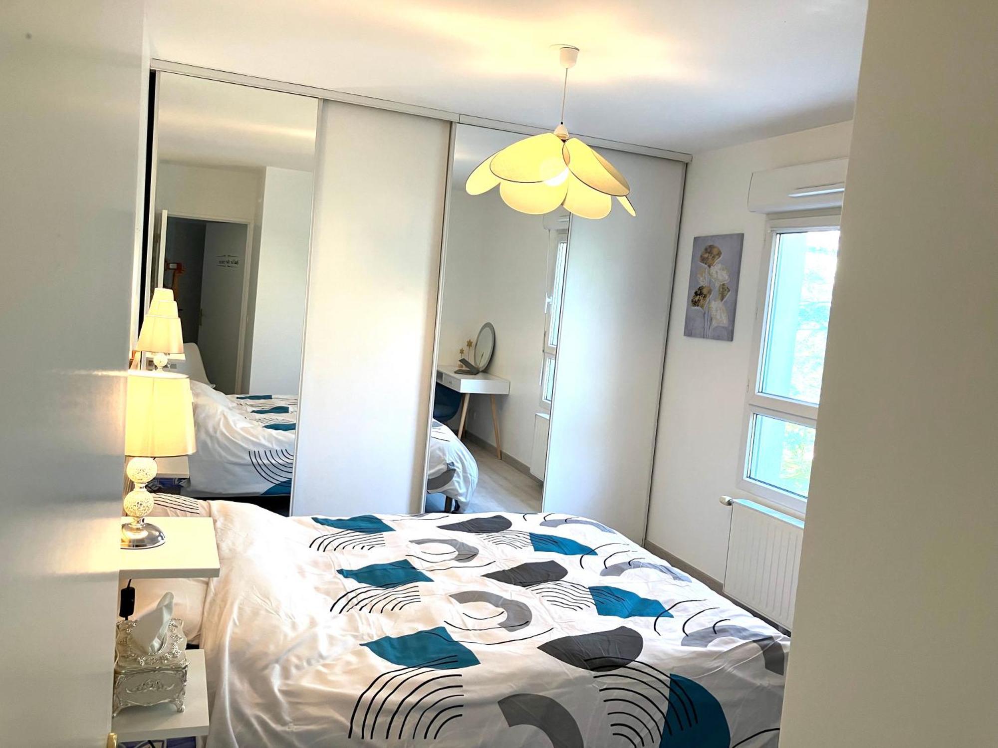 Snowqueen Hotel Apartment Paris-Disney Chelles  Exteriör bild