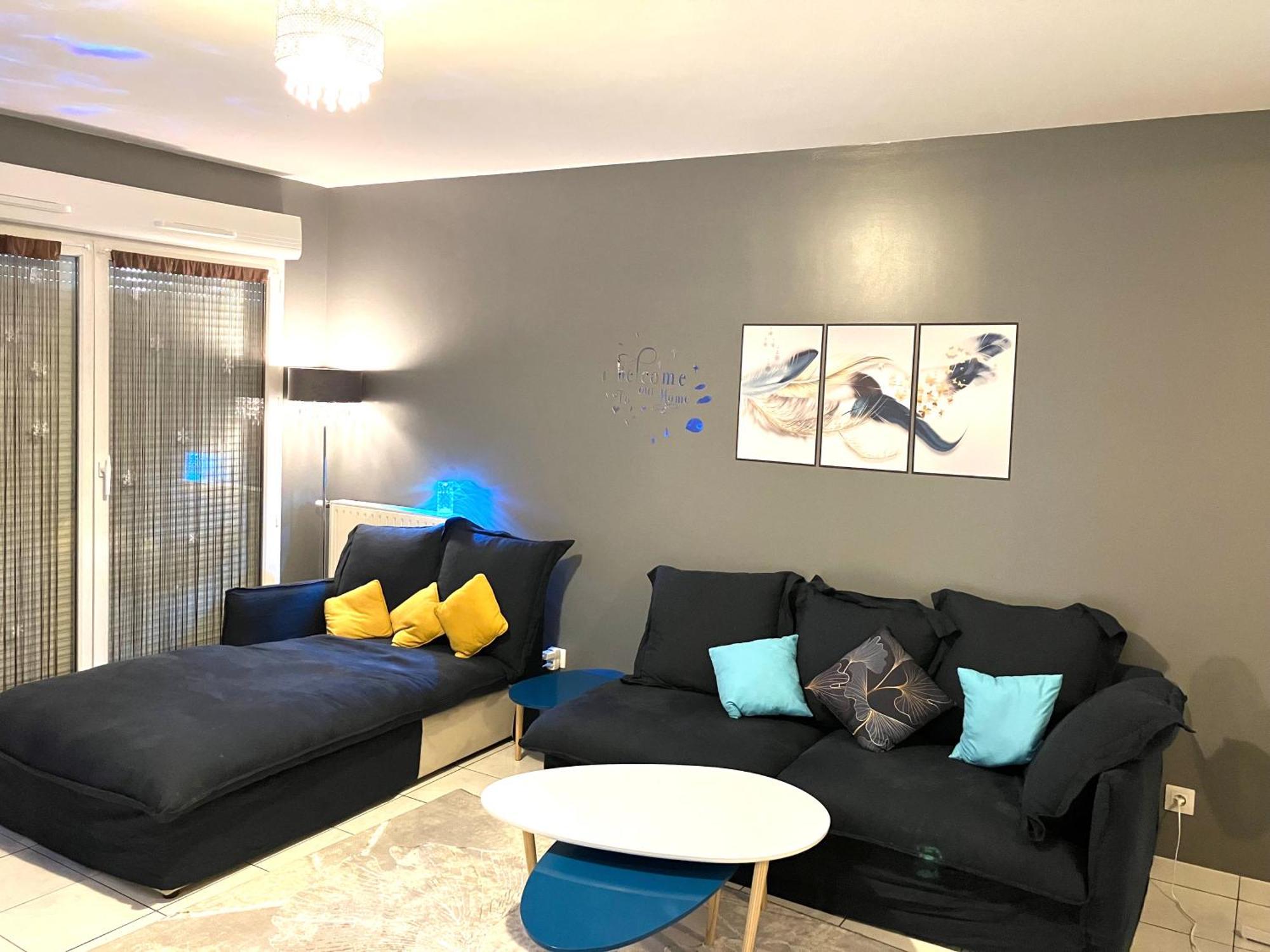 Snowqueen Hotel Apartment Paris-Disney Chelles  Exteriör bild