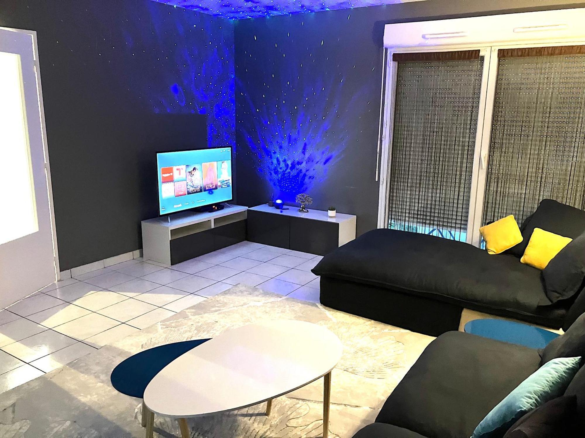 Snowqueen Hotel Apartment Paris-Disney Chelles  Exteriör bild