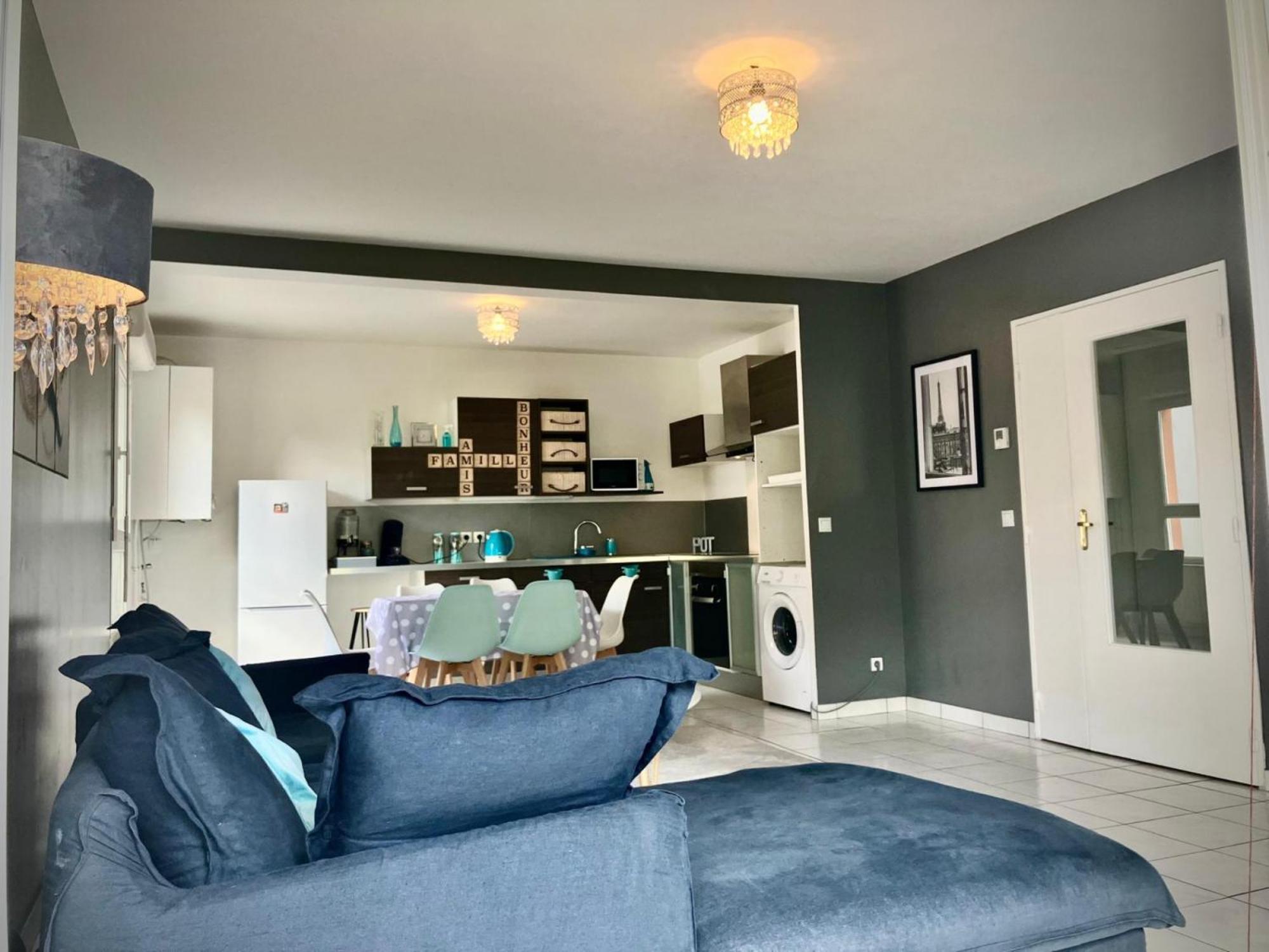 Snowqueen Hotel Apartment Paris-Disney Chelles  Exteriör bild