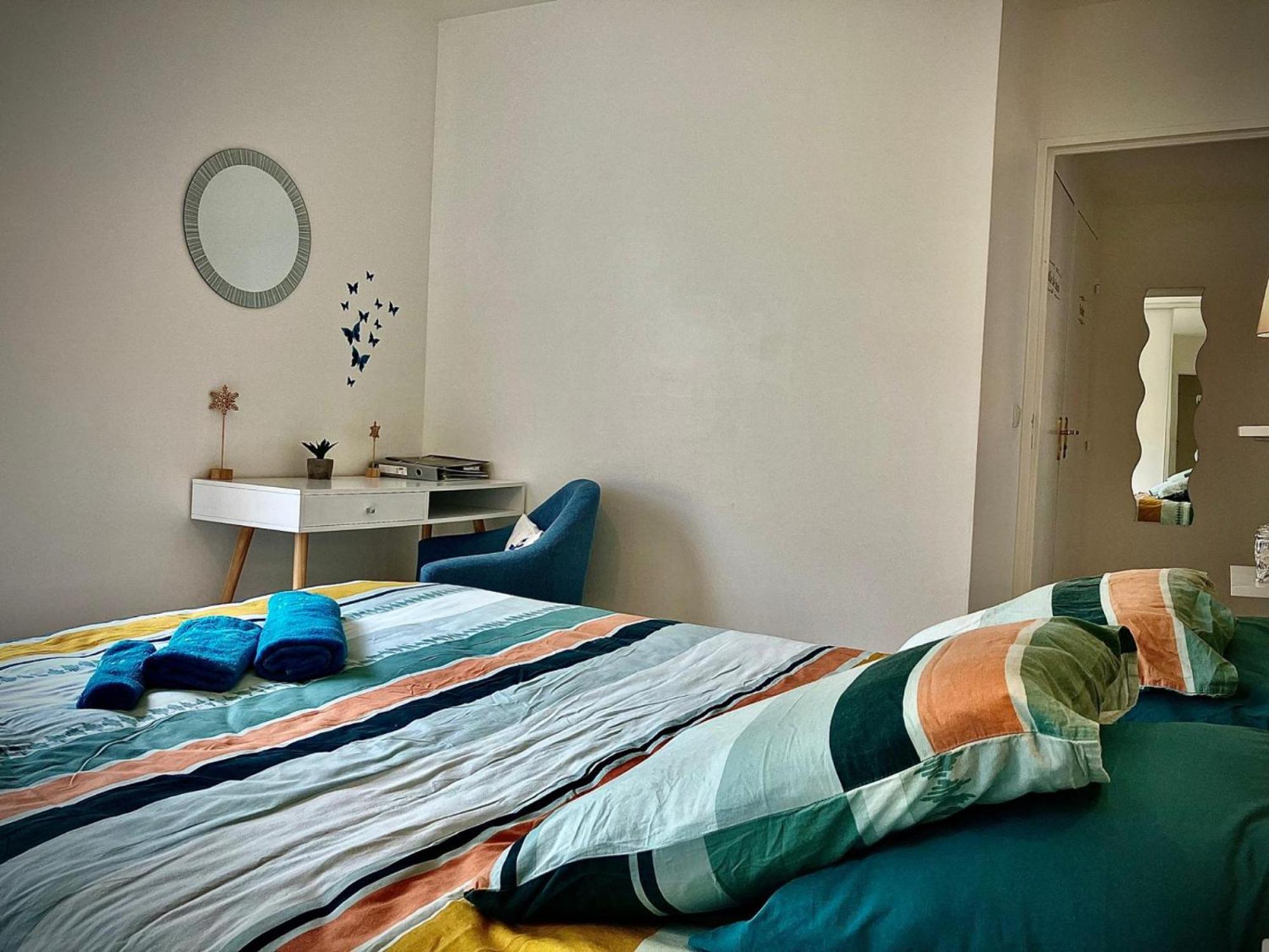 Snowqueen Hotel Apartment Paris-Disney Chelles  Exteriör bild