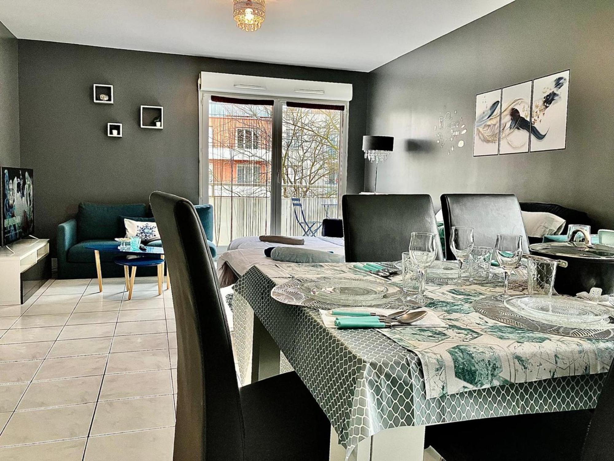 Snowqueen Hotel Apartment Paris-Disney Chelles  Exteriör bild