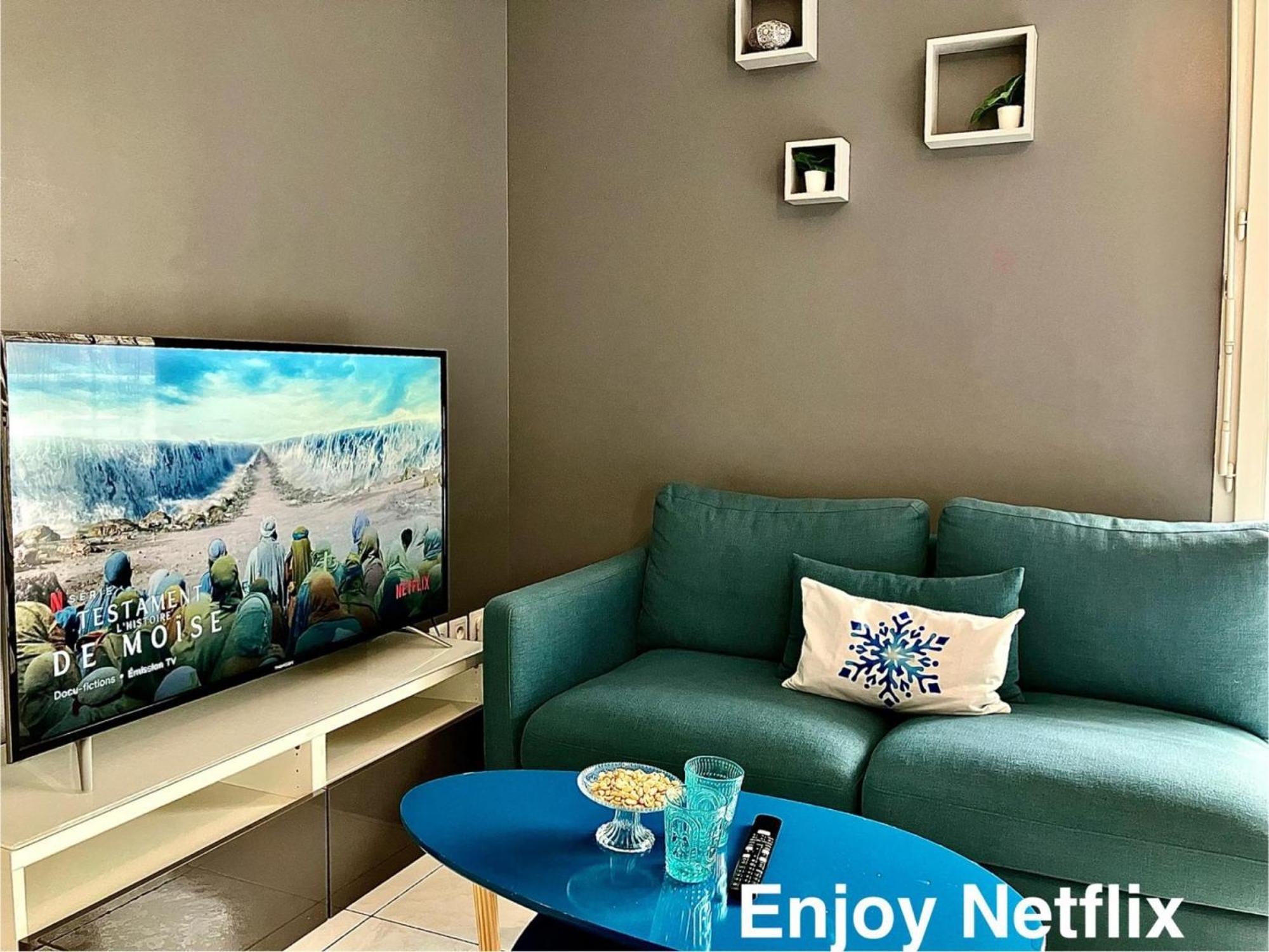 Snowqueen Hotel Apartment Paris-Disney Chelles  Exteriör bild
