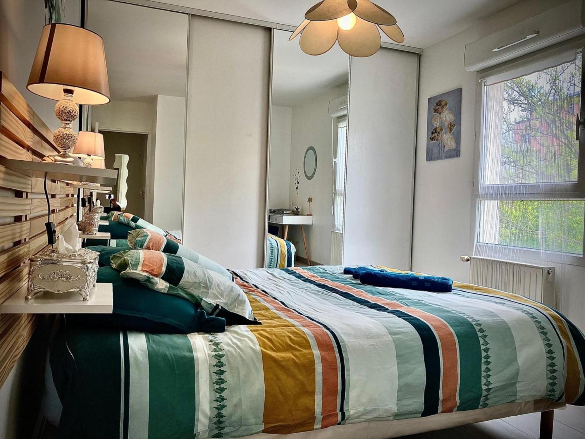 Snowqueen Hotel Apartment Paris-Disney Chelles  Exteriör bild